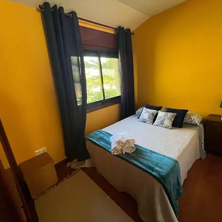 Casa - Tuy Ferienhaus Randufe