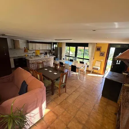 Casa - Tuy Ferienhaus *